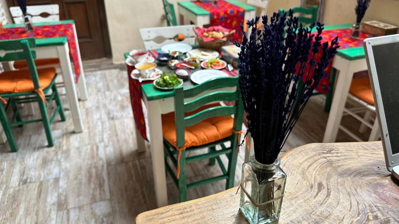 Ayvalı Cunda Konak Nazimaki מראה חיצוני תמונה